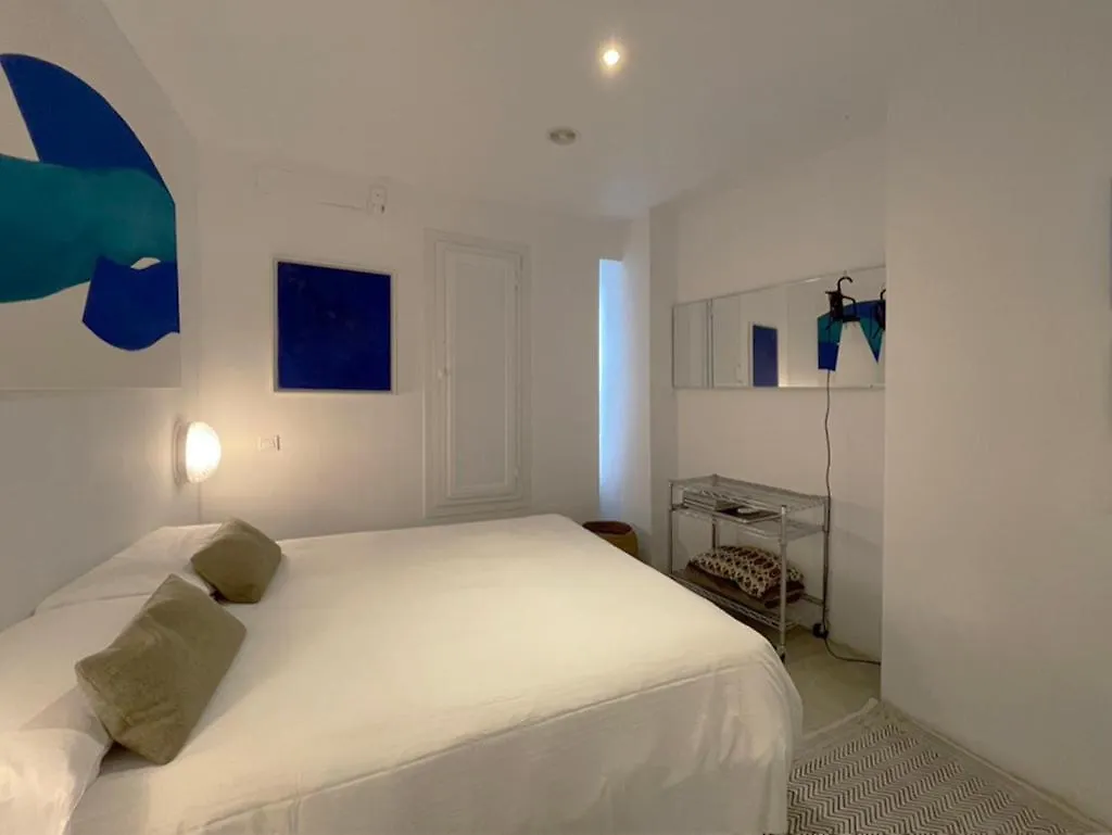 Alameda Modern Art House With Outdoor Jacuzzi In Roof Villa Seville